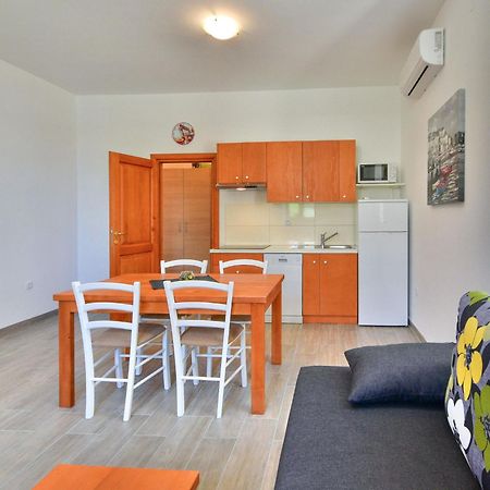 Apartment Val-2 By Interhome Sveti Juraj Extérieur photo